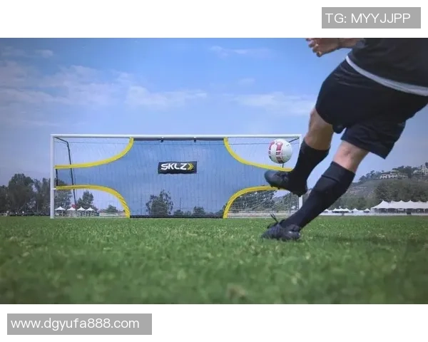 足球明星招牌动作全解析从基础到进阶的技巧教程